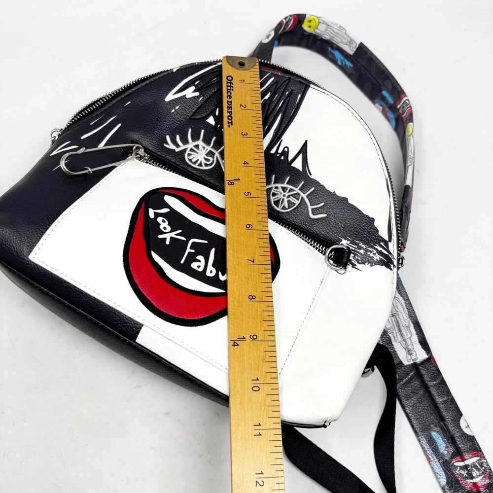 Danielle Nicole Disney Cruella De Vil Look‎ Fabulous Mini Backpack Black White - Picture 13 of 15